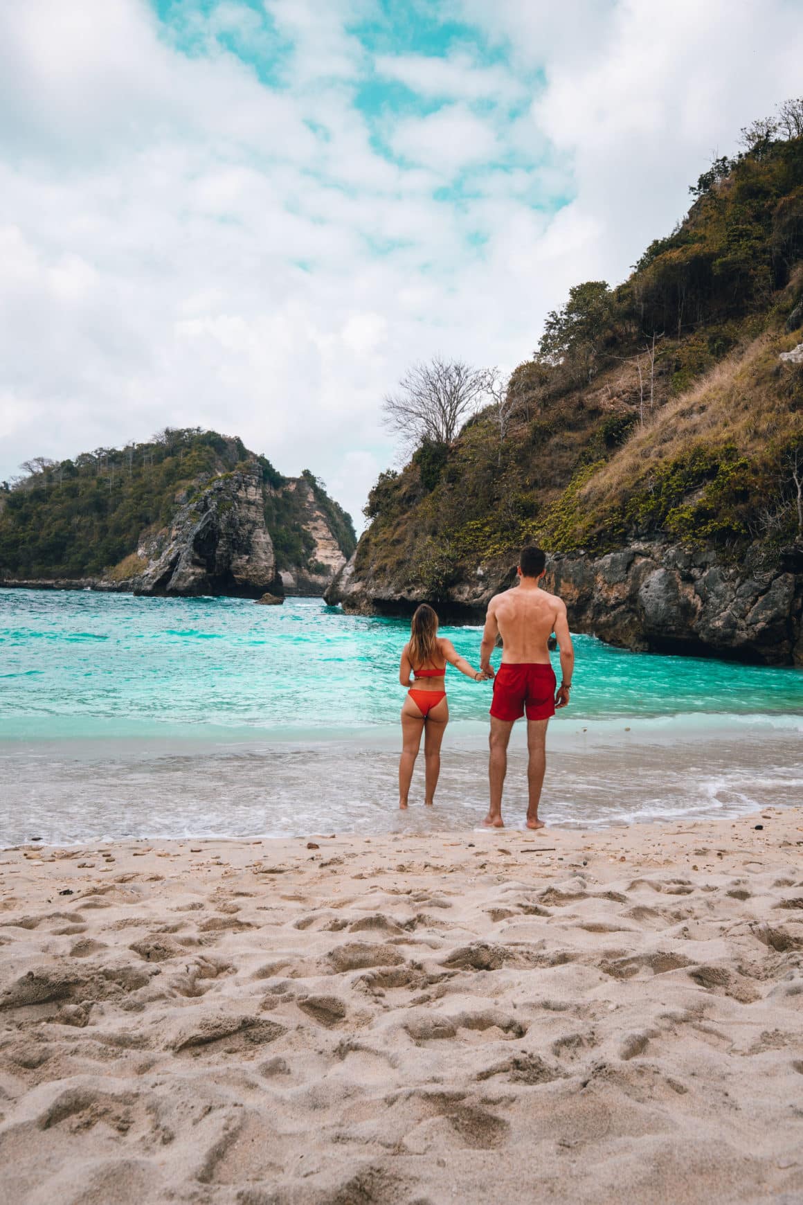 nusa penida atuh beach