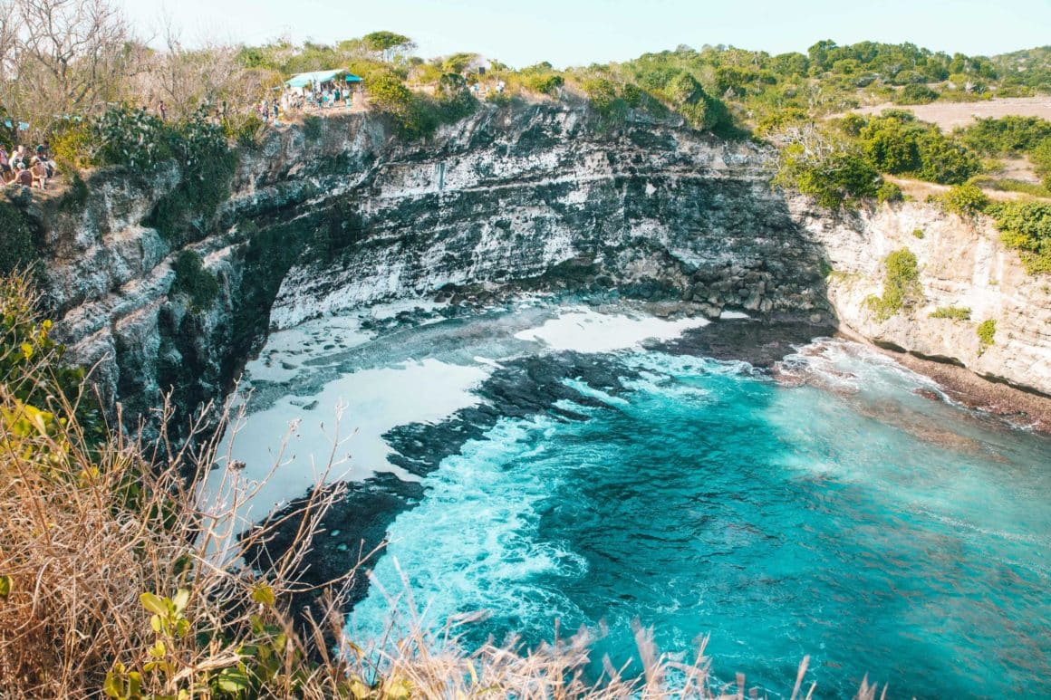 nusa penida broken beach