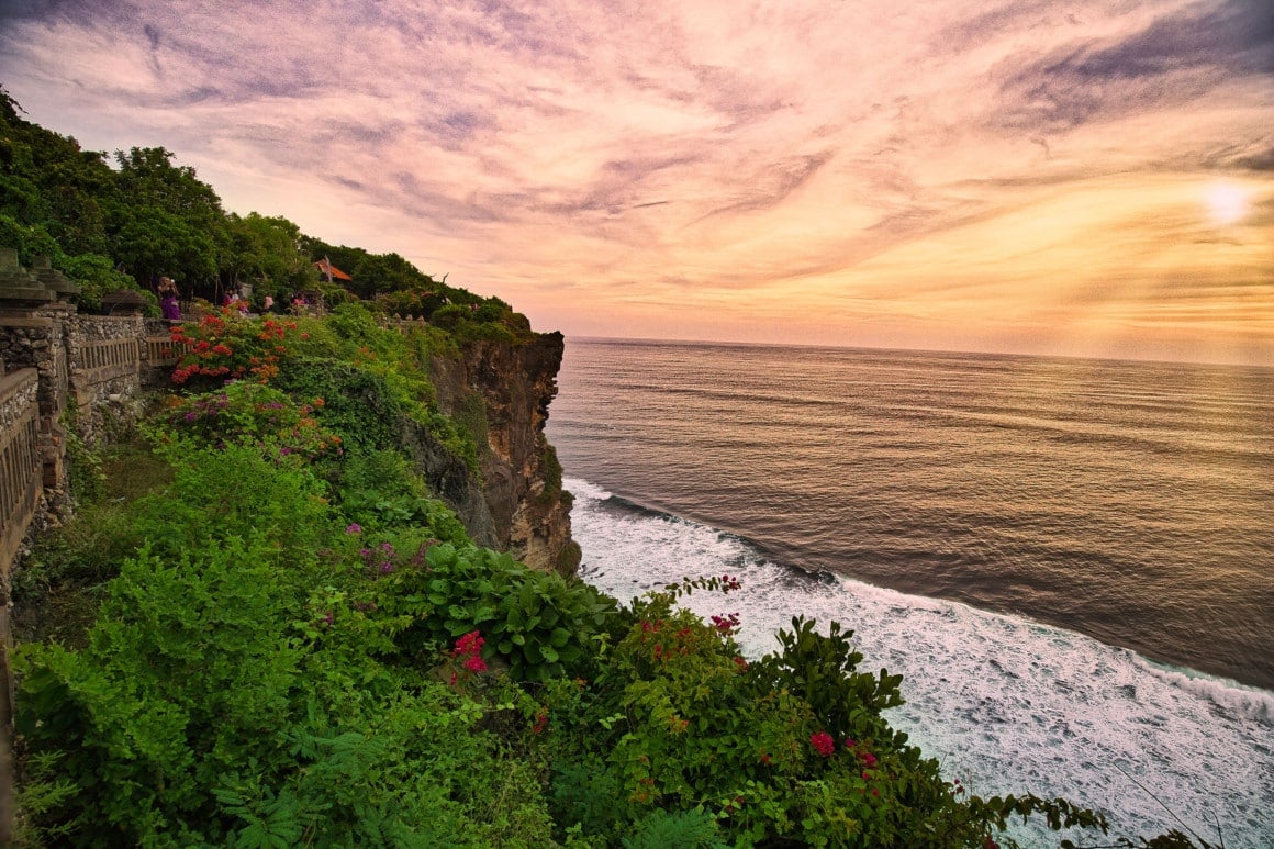 sud bali temple uluwatu